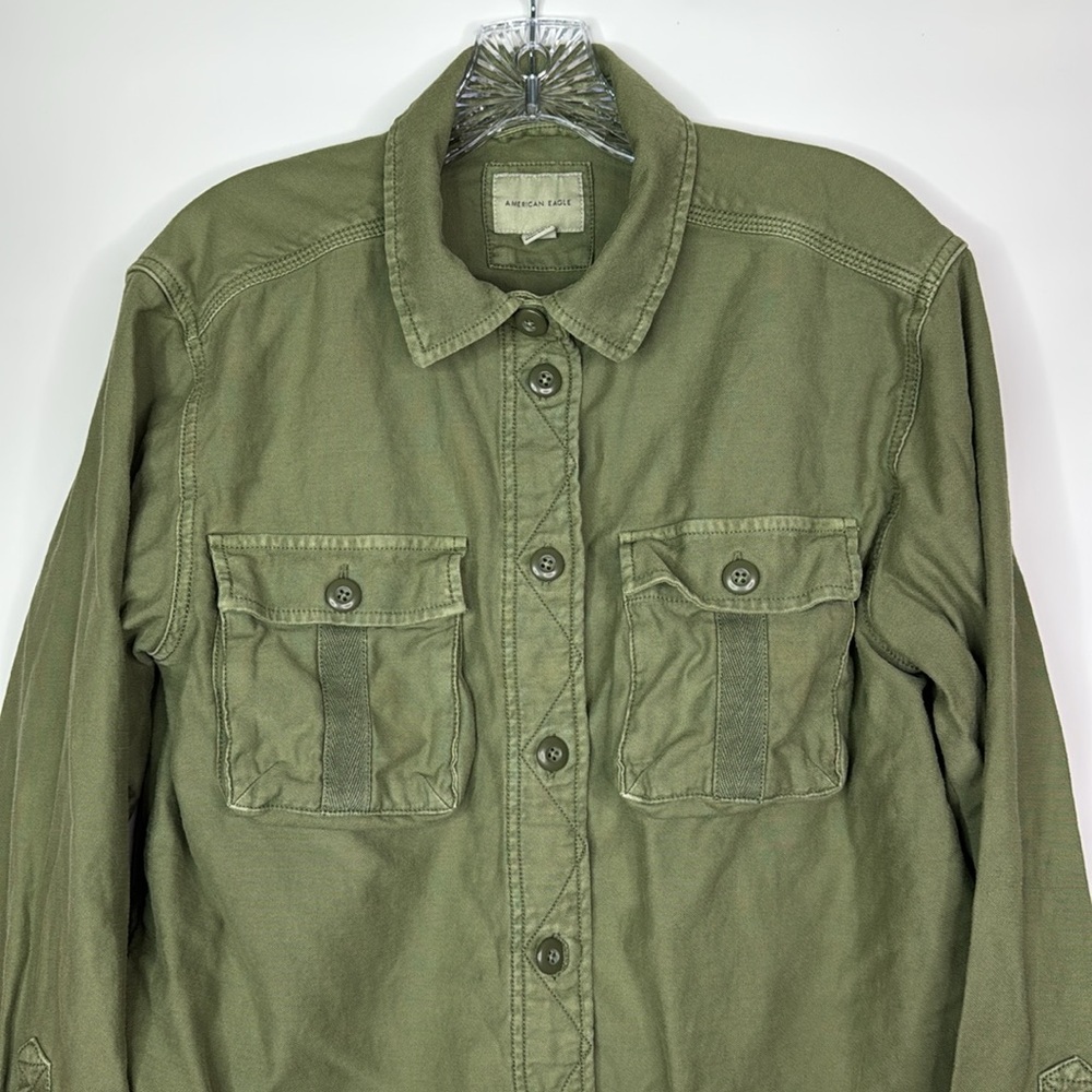 American Eagle Green Utility Button Camp Military Shirt Size Medium - Picture 2 of 7